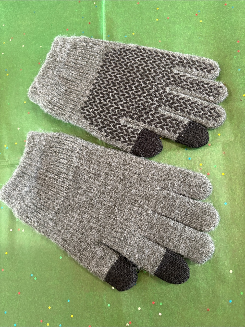 Touchscreen Knit Gloves for Women - Gray with Black Tips